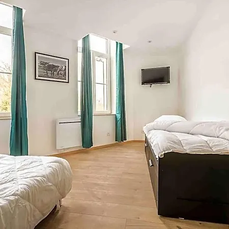 Large Maison - 5 Chambres- 2 Sdb- Proche Lille Hotell 3*